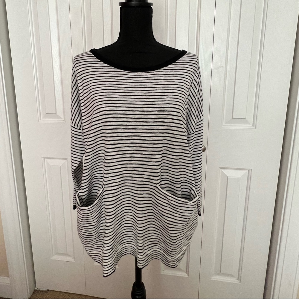 Press Ladies Sweater